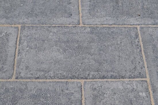 Oud brugge h55 Natuursteen terrastegels